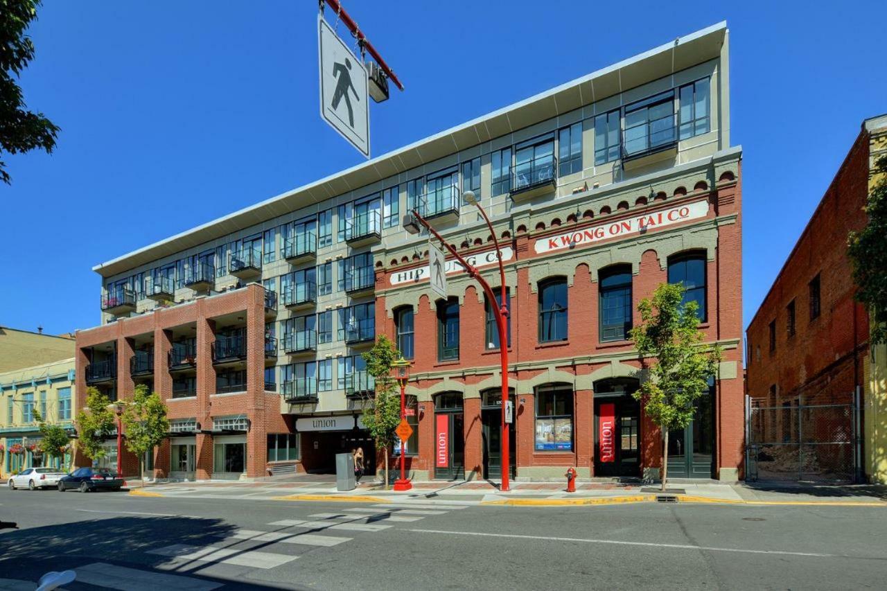 Downtown Heritage Condo With Parking Victoria Exterior foto